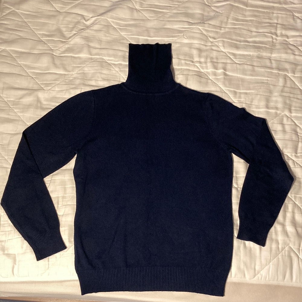 Navy turtleneck roll neck long sleeve sweater Joseph A size medium